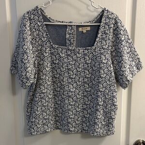 Madewell Navy and White Floral Blouse